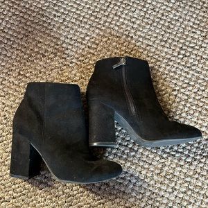 size 5 black booties